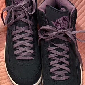 Brand New Air Jordan 2 Retro Off Noir Mauve Sneakers Women 11.5